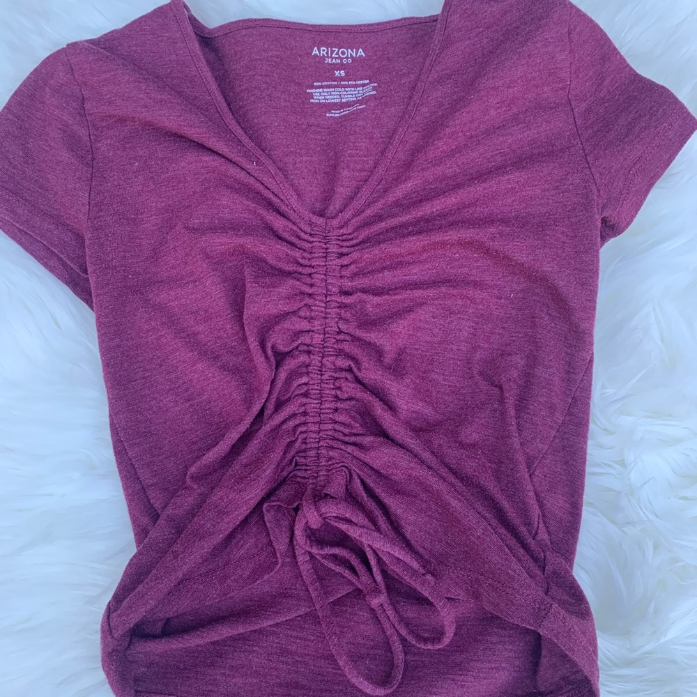 Scrunched cropped shirt